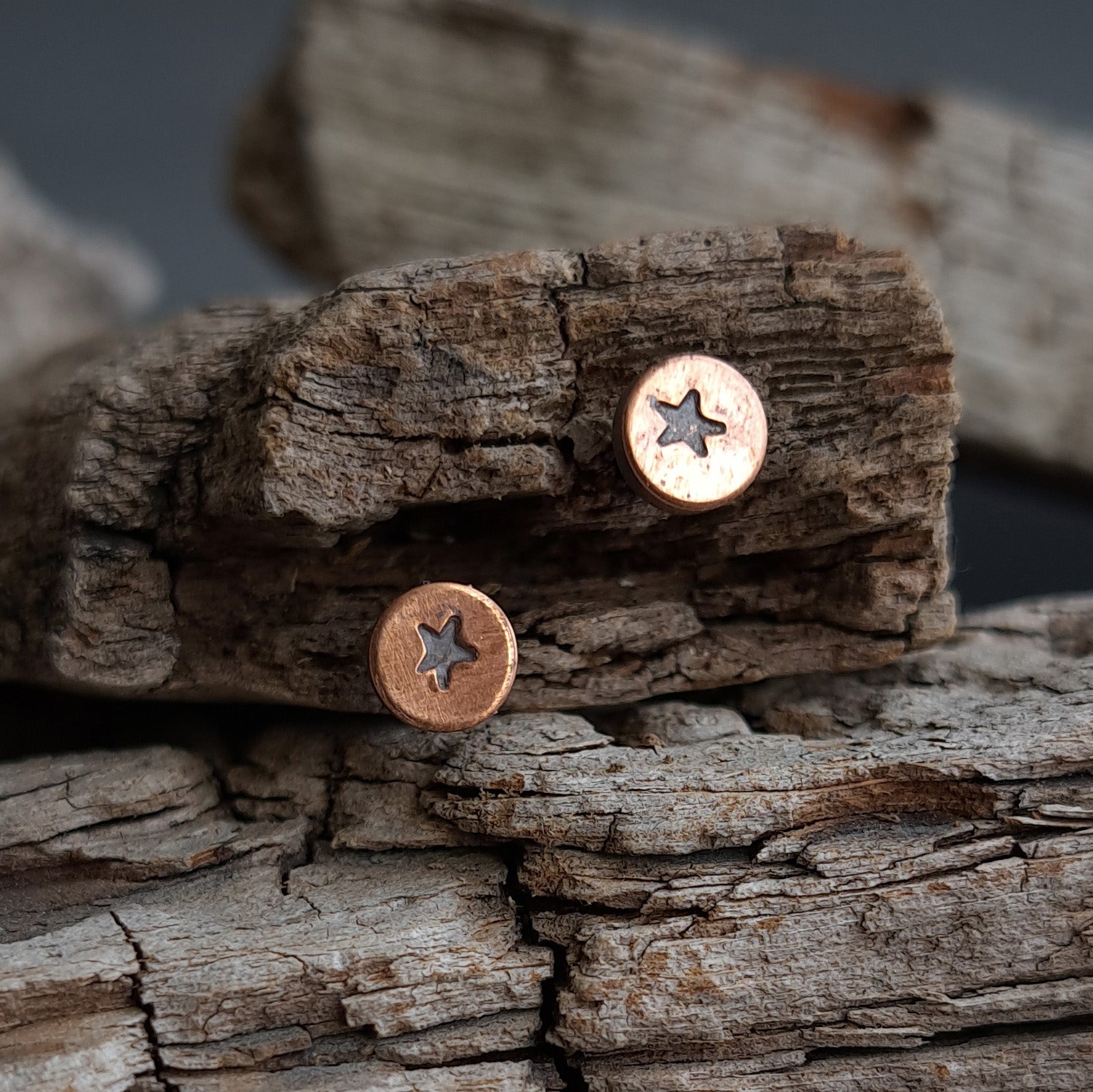 Star-Stamped Copper Circle Stud Earrings — 925 Sterling Silver Posts
