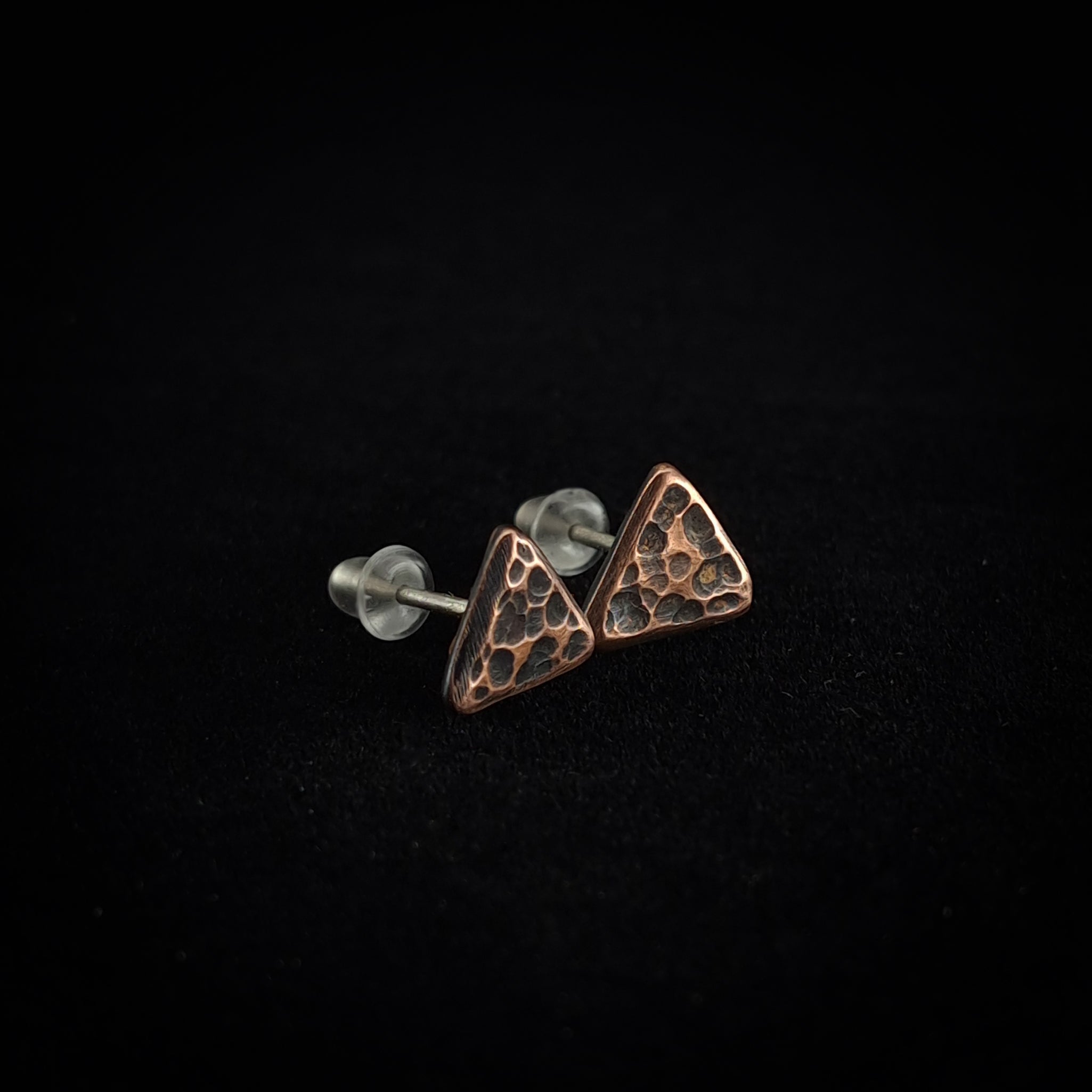 Hammered Copper Triangle Stud Earrings — 925 Sterling Silver Posts