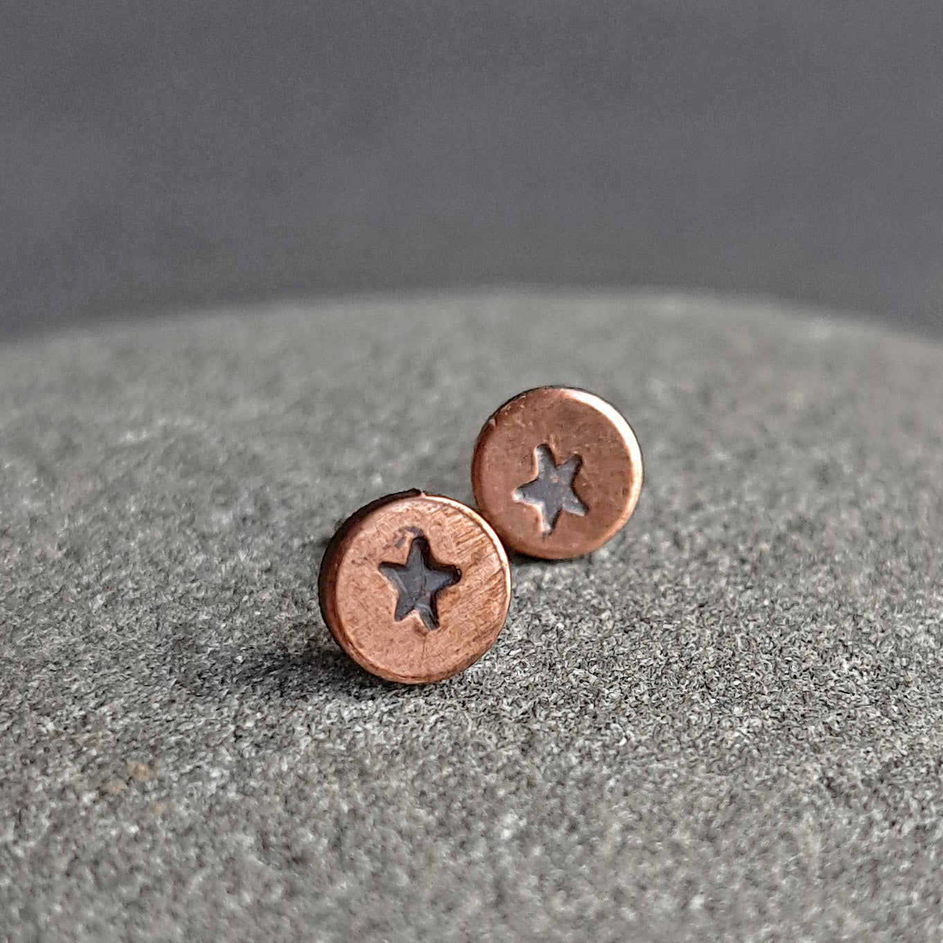 Star-Stamped Copper Circle Stud Earrings — 925 Sterling Silver Posts